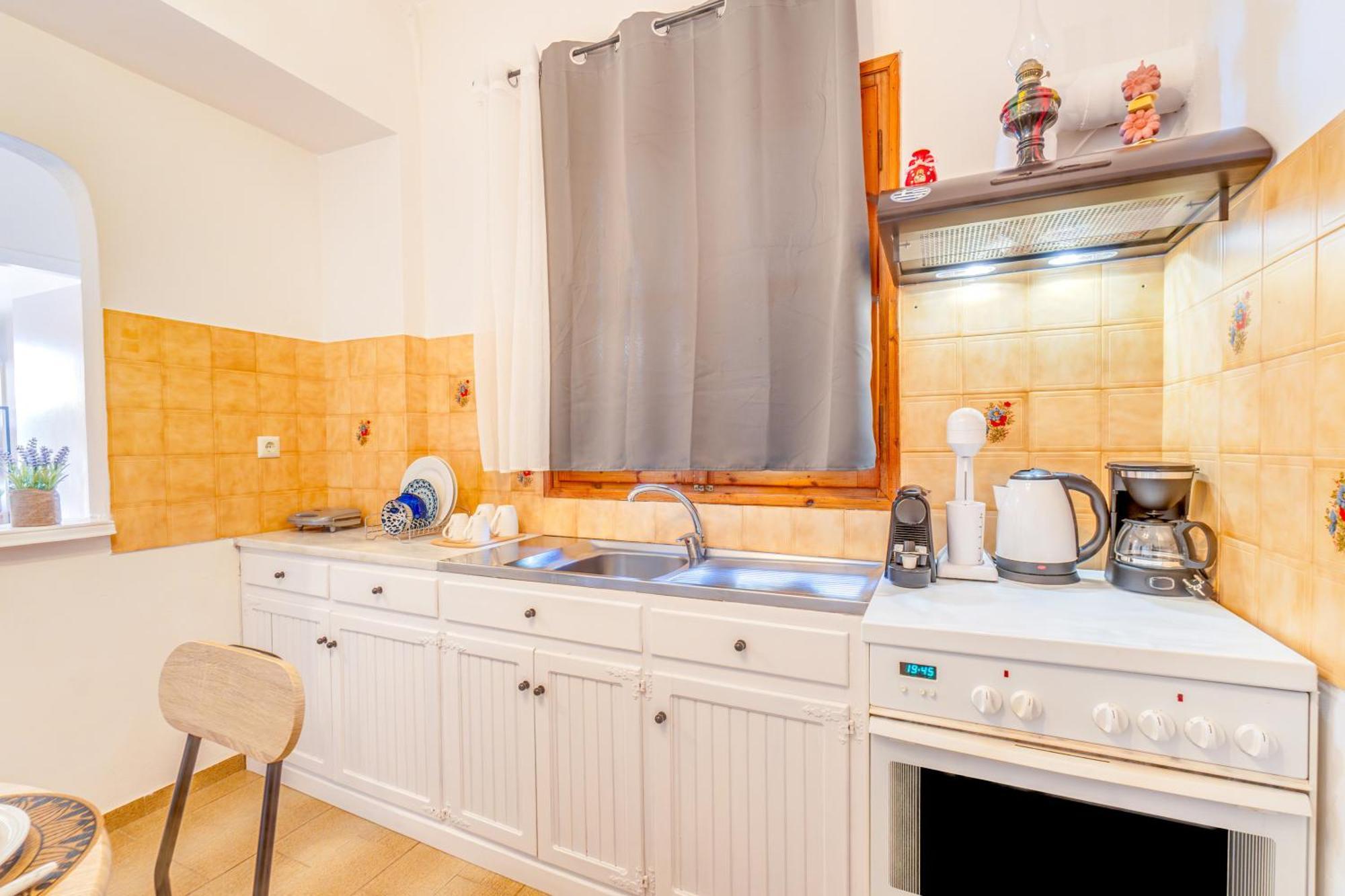Maestro Apartment Гайос Екстериор снимка